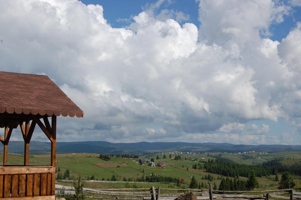Cabana Motilor Mărişel Kültér fotó